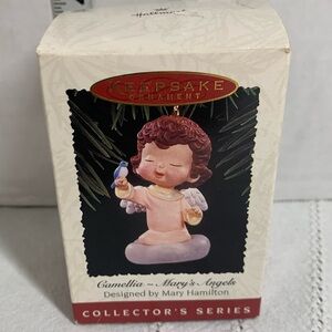 Hallmark Keepsake Mary’s Angels Camellia 8th In Series Ornament 1995